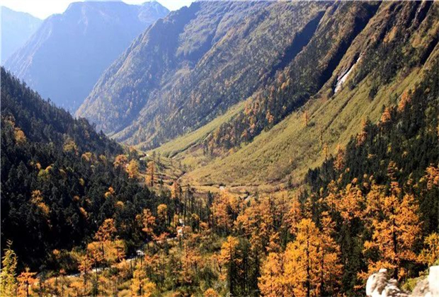 怒江定制旅游：來(lái)福貢，一起用腳步丈量山川，享受美好